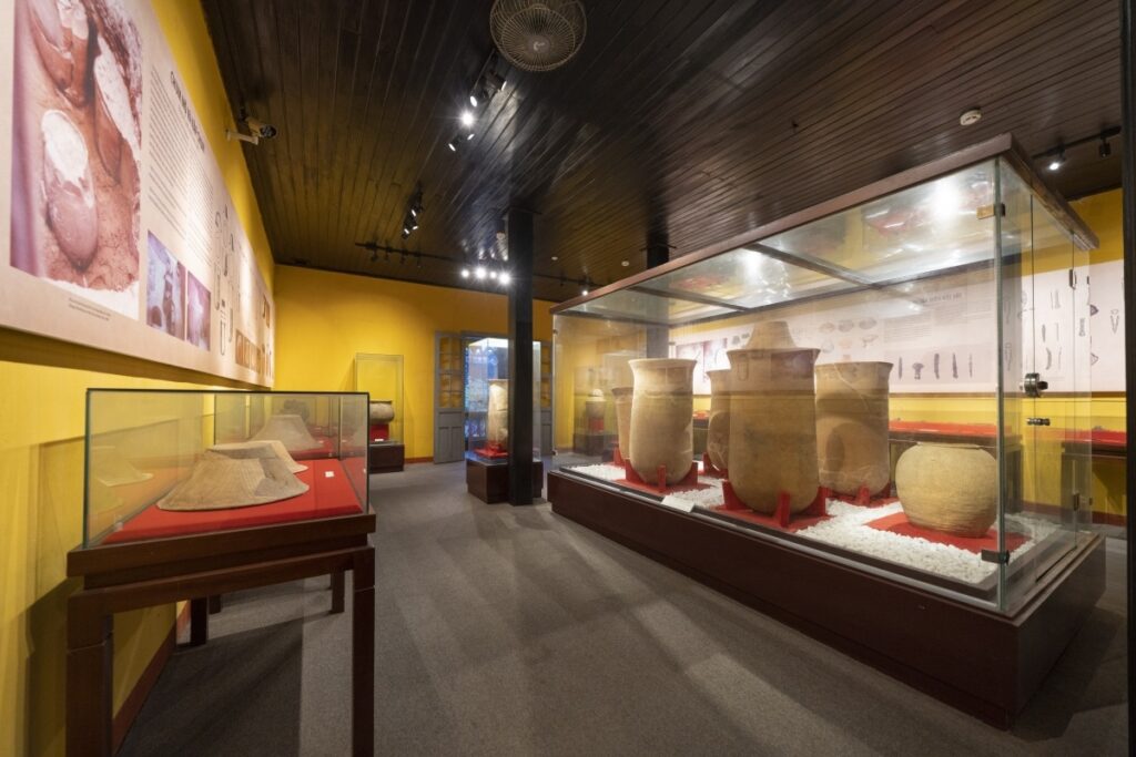 Các hiện vật có lịch sử hàng trăm năm tại Bảo tàng Sa Huỳnh