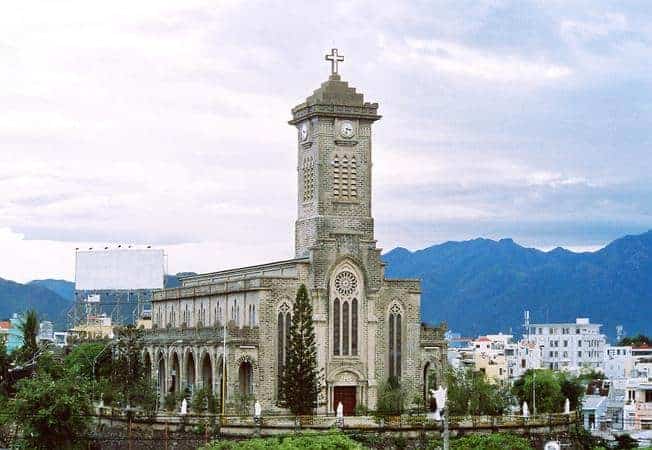 Nhà thờ đá