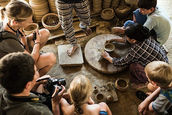 Trải nghiệm các hoạt động tại làng gốm Thanh Hà