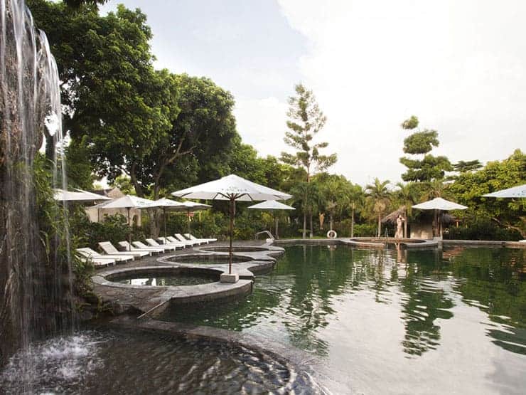 Toàn cảnh bao phủ màu xanh mướt mắt của Tản Đà Resort