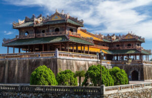 Huế (Lăng Khải Định - Đại Nội - Chùa Thiên Mụ)